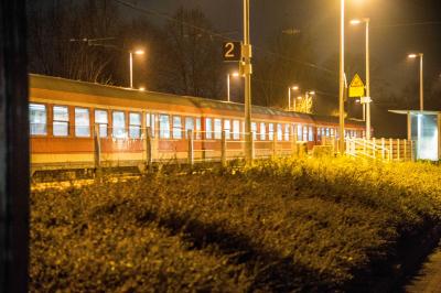 Reichenbach a.d.F.: Verdaechtiger Gegenstand in Regionalexpress loest Grosseinsatz der Rettungskraefte aus